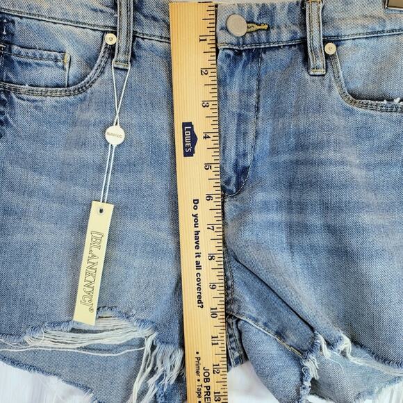 BlankNYC Blue Jean Hiker Short Sz 29 8 Frayed Embroidered Side Stripe Free Bee - Picture 14 of 16